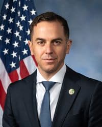 Menendez, Robert